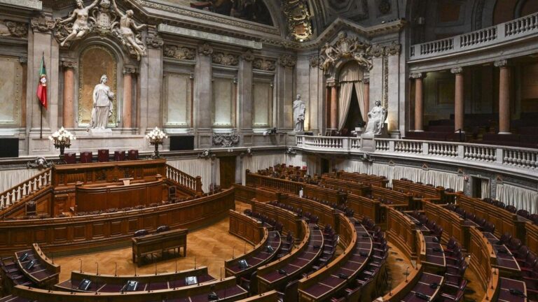 Citizenship Law Returns to Parliament